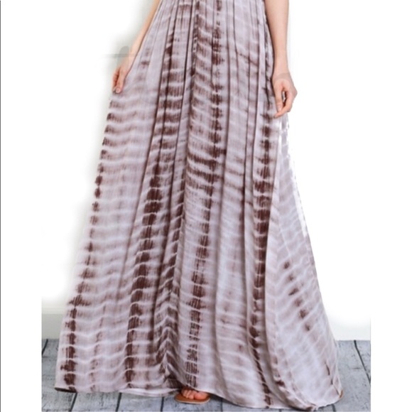 ✨New✨ Gorgeous Tie Dye Maxi Dress - Picture 4 of 7